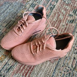 Coral/Peach sneakers